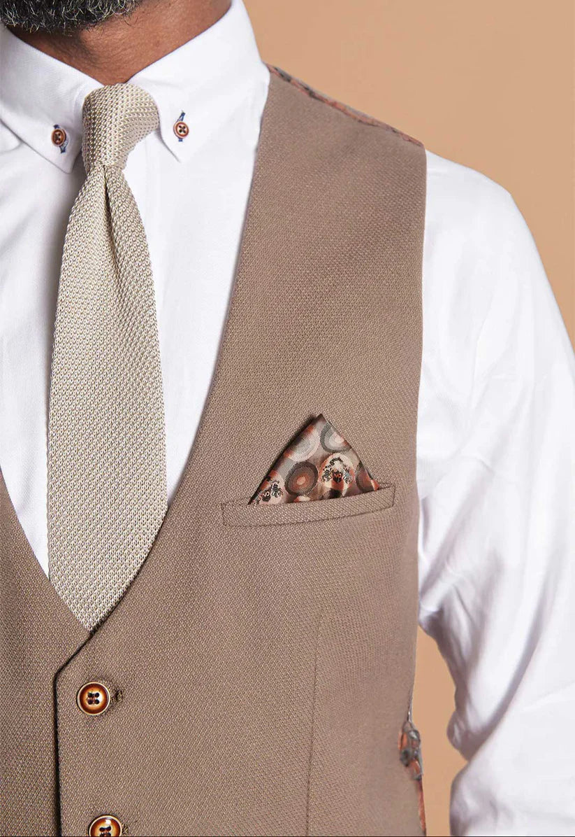 50% OFF - MARC DARCY Men's HM5 Single Breasted Waistcoat - Tan - Size: 46 - Image 2