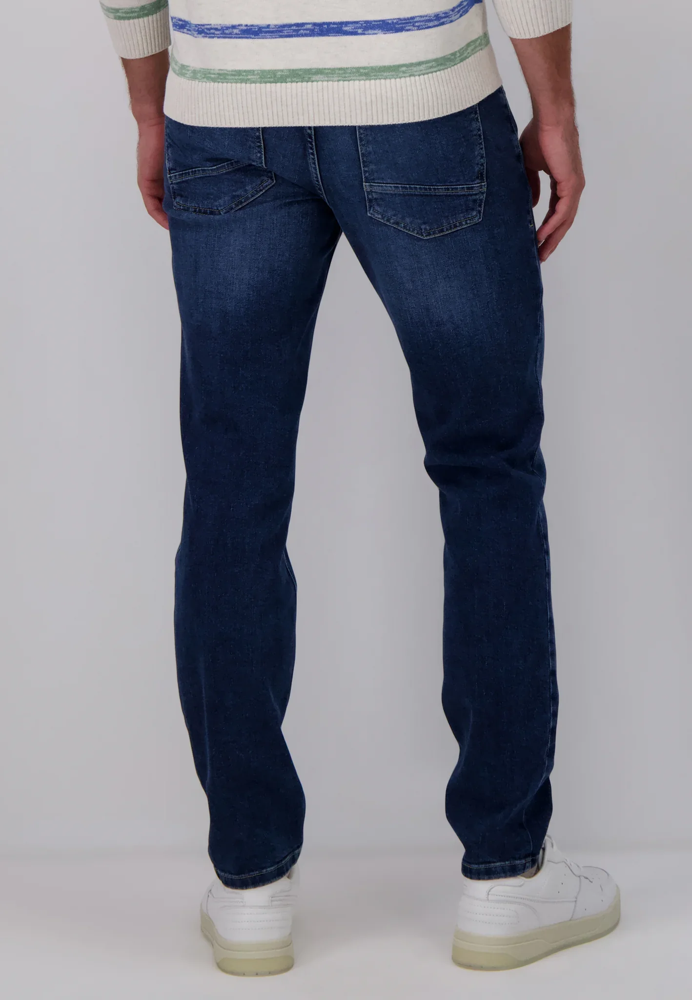 50% OFF - FYNCH HATTON Denim Jeans - Men's Modern Slim Fit – Blue Blue - Size: 32 LONG - Image 2