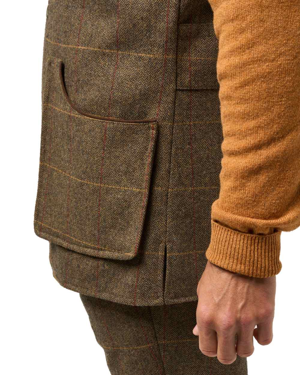 ALAN PAINE Combrook Mens Shooting Waistcoat - Teak - Image 6