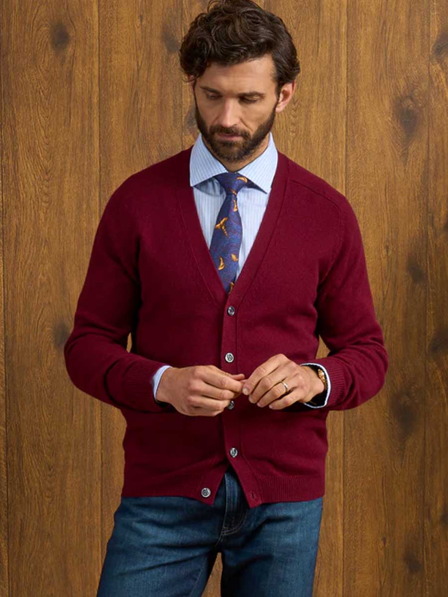 ALAN PAINE Cornwall Lambswool V-Neck Classic Fit Cardigan - Mens - Bordeaux - Image 2