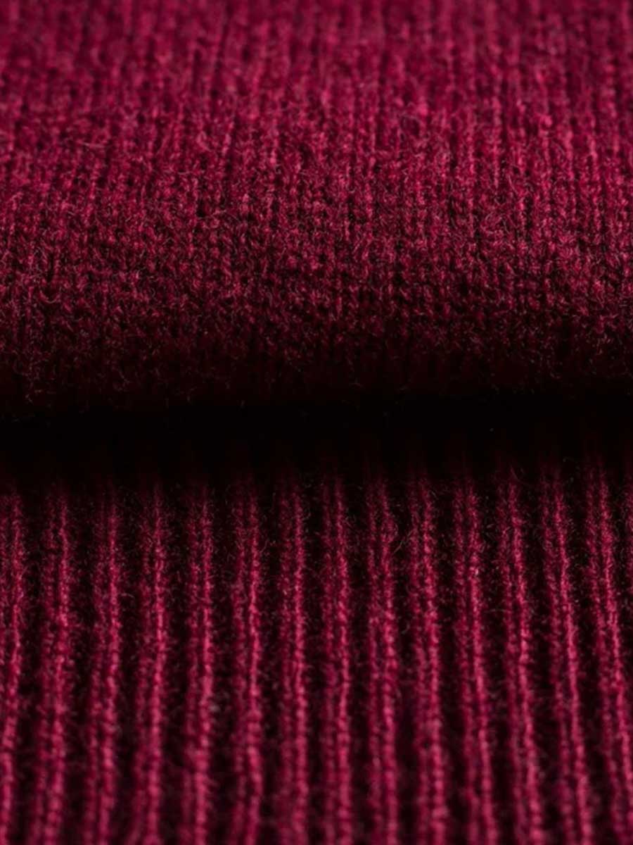 ALAN PAINE Hampshire V Neck Lambswool Classic Fit Jumper - Mens - Bordeaux - Image 5