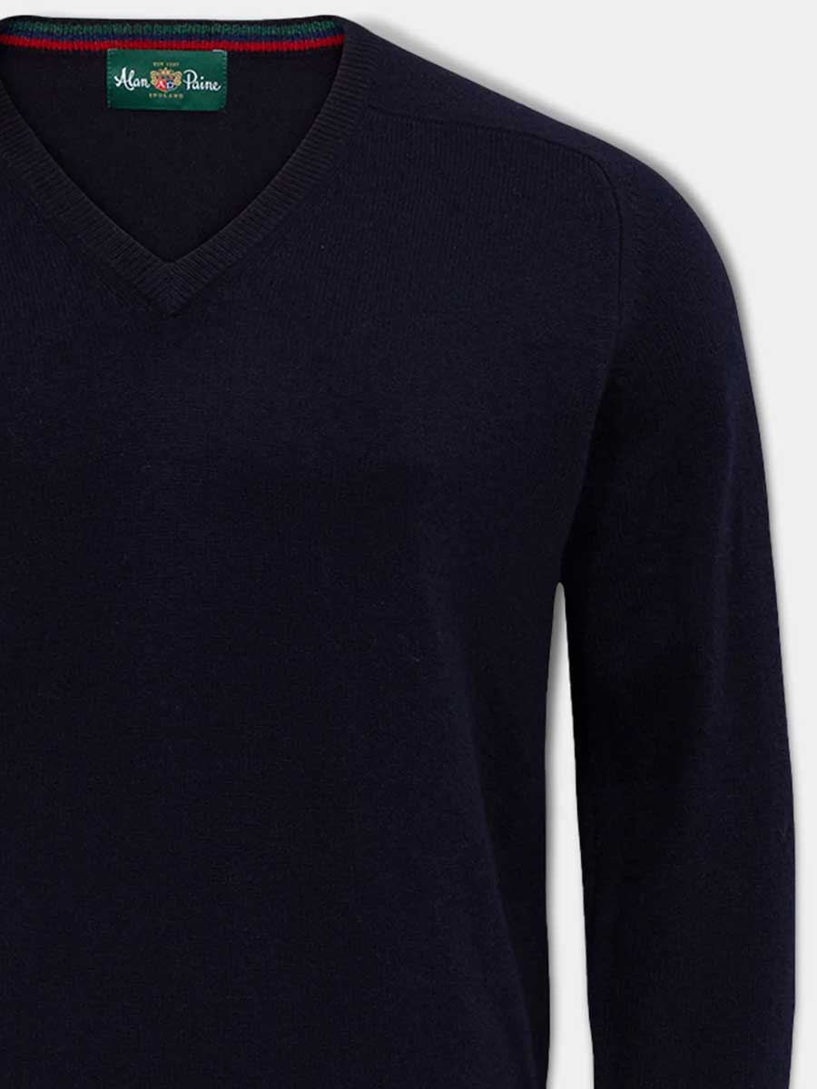 ALAN PAINE Streetly Men's V Neck Lambswool Jumper - Navy - Image 2