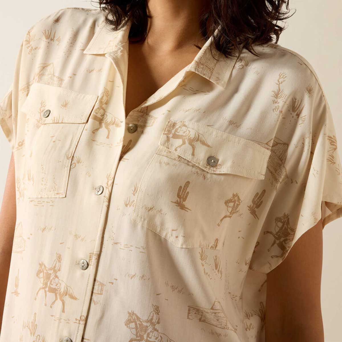 ARIAT Badlands Western T-Shirt - Womens - Turtledove Ranchscape - Image 4