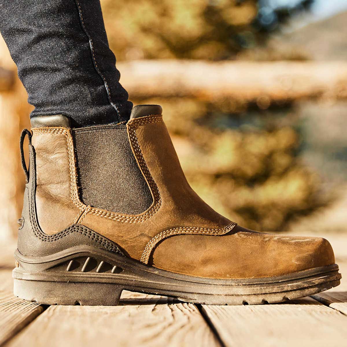 ARIAT Barnyard Twin Gore II Waterproof Boots - Womens - Antique Brown - Image 2