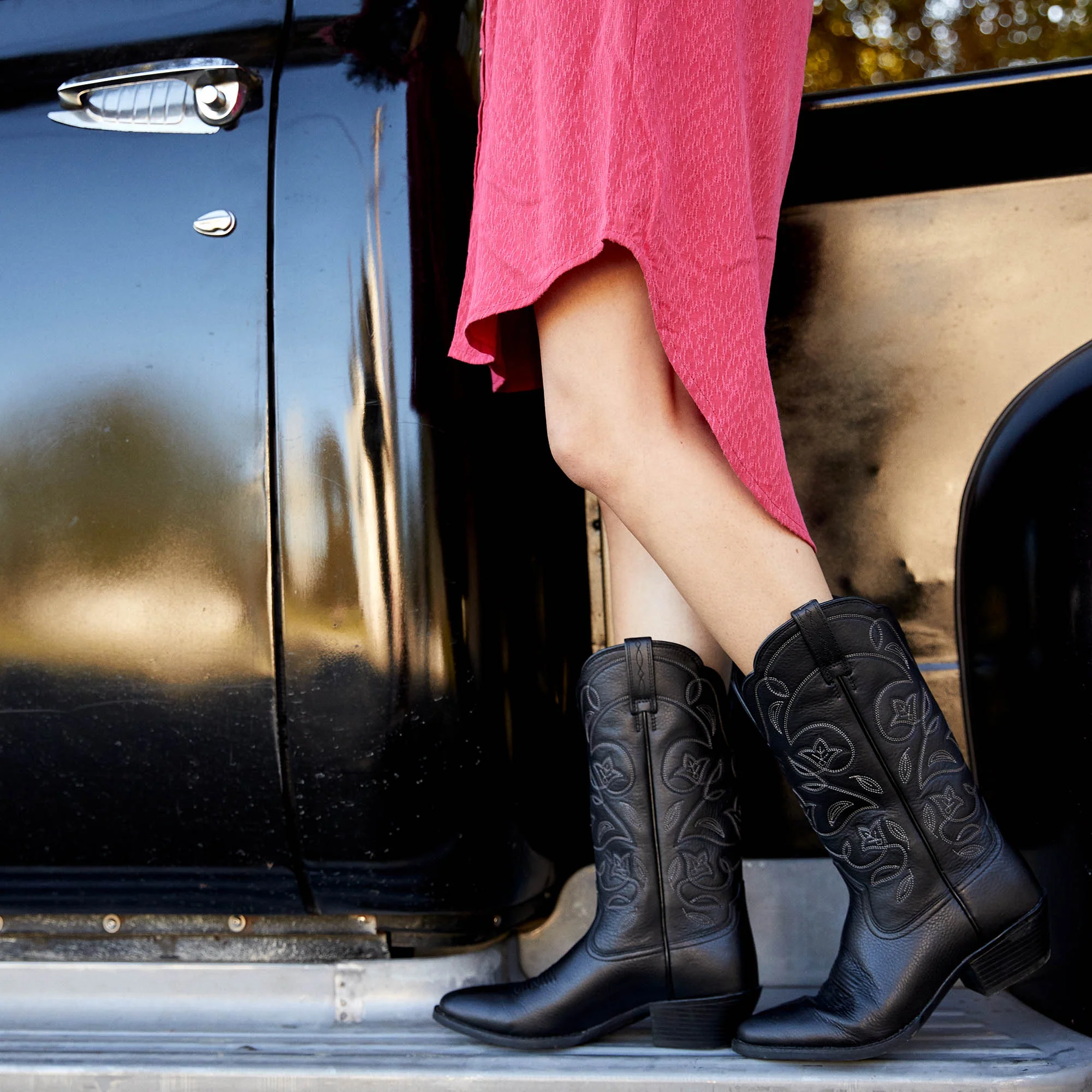 ARIAT Heritage Western R Toe Boots - Womens Cowgirl - Black Deertan - Image 2