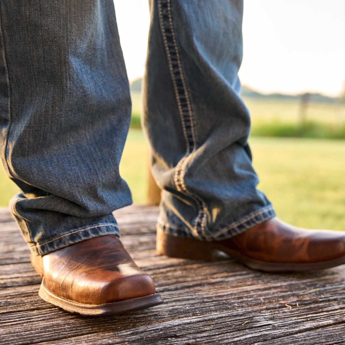 ARIAT Midtown Rambler Boots - Mens - Barn Brown - Image 2