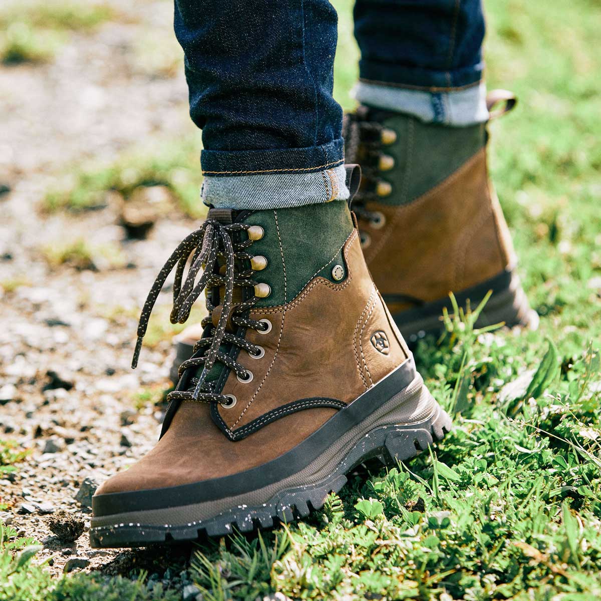 ARIAT Moresby Waterproof Boots - Womens - Oily Distressed Brown - Image 2