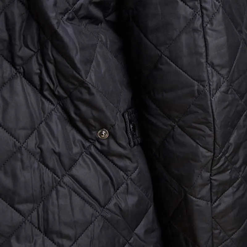 BARBOUR Chelsea Sportsquilt Jacket - Mens - Black - Image 8