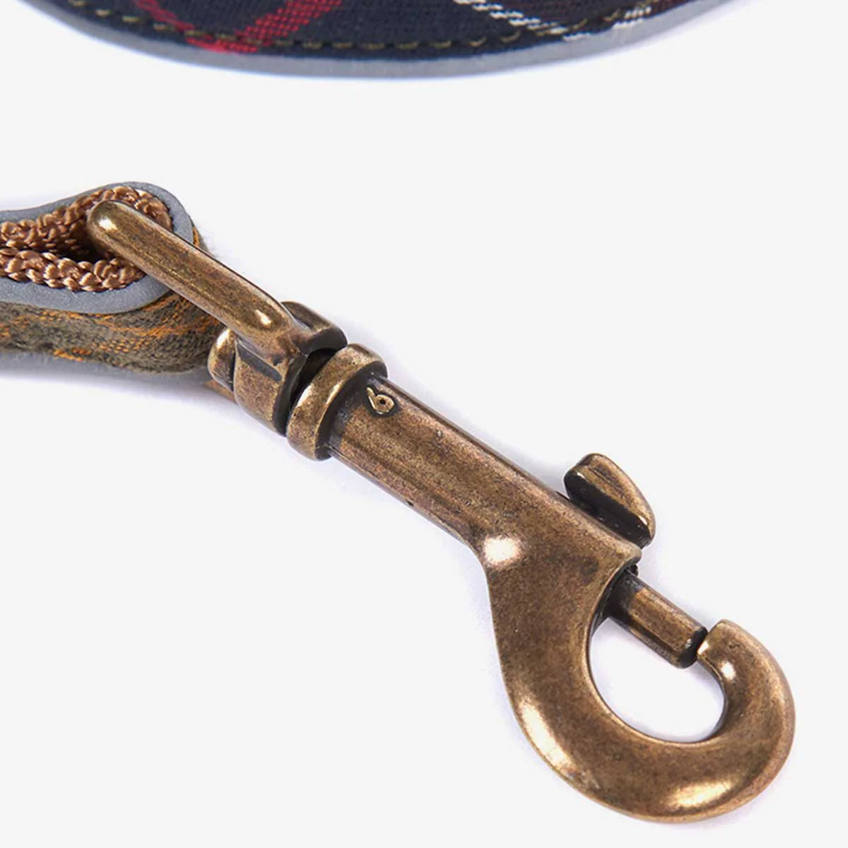 BARBOUR Reflective Dog Lead - Classic Tartan - Image 4