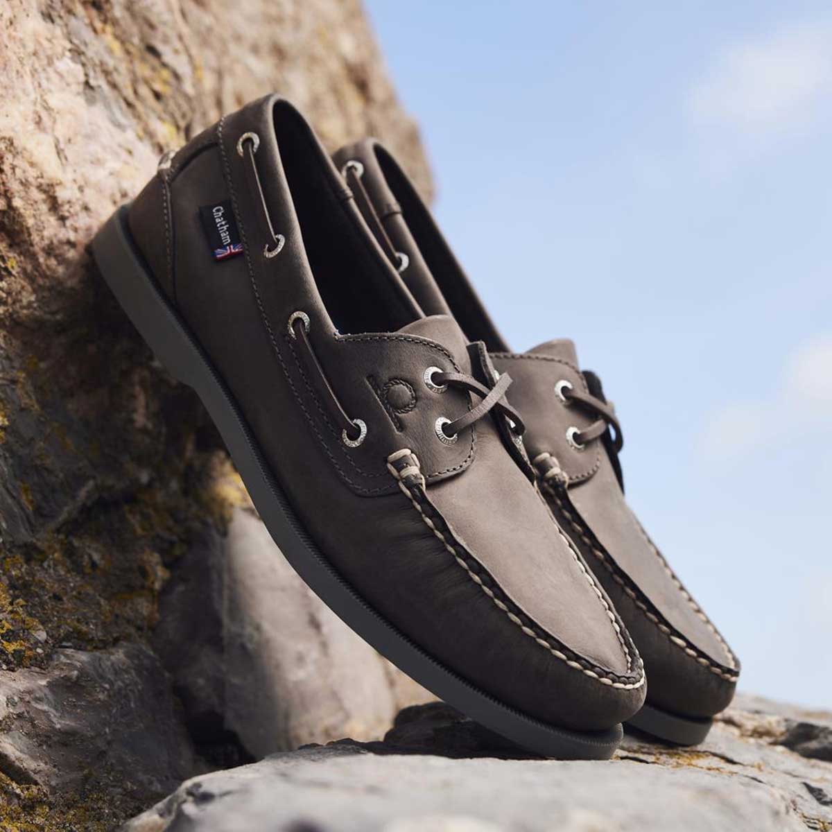 CHATHAM Mens Deck II G2 Leather Boat Shoes - Chocolate - Image 2