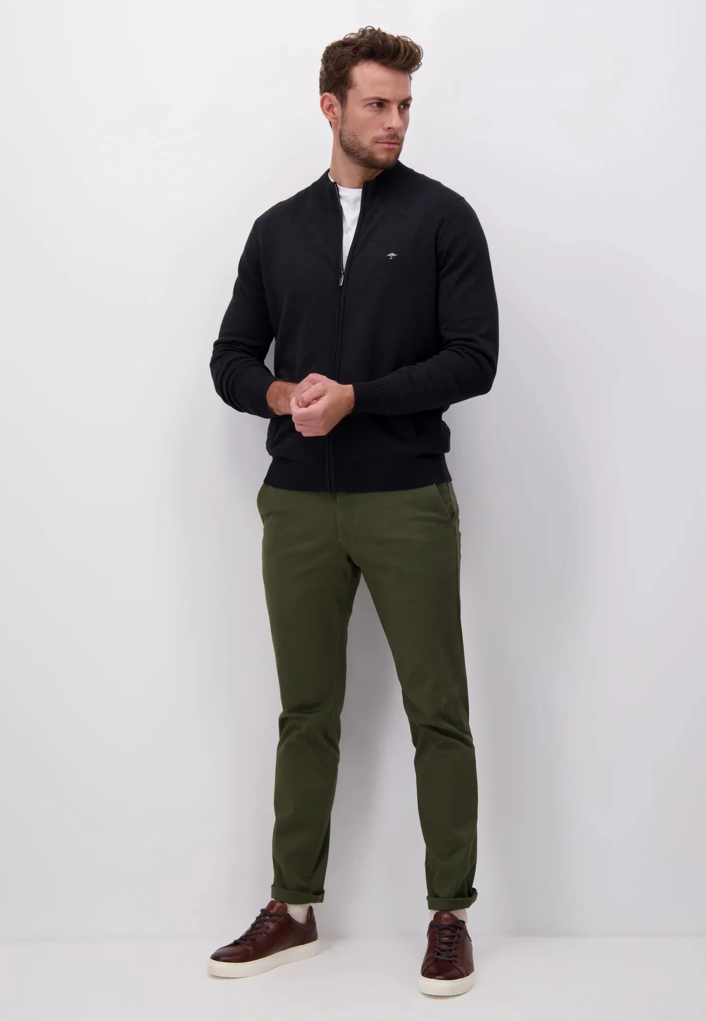 FYNCH HATTON Full Zip Cardigan - Men's Superfine Cotton – Charcoal - Image 6