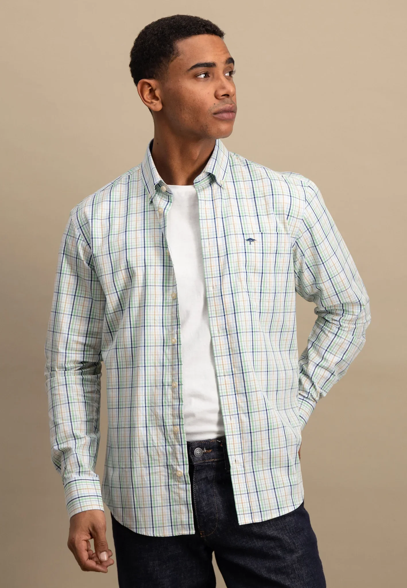 60% OFF FYNCH HATTON Pure Cotton Checked Shirt - Men's - Turf Green - Size: SMALL - Image 2