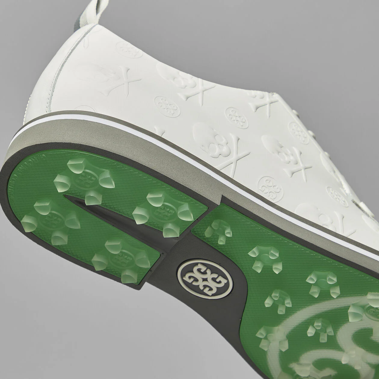 G/FORE Gallivanter Full Grain Leather Men’s Golf Shoes – Embossed Skull & Tees - Snow / Twilight - Image 2