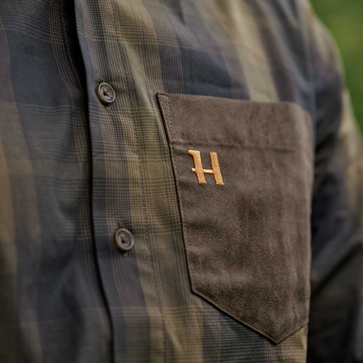 HARKILA Akkan Shirt - Mens - Willow Green / Shadow Brown - Image 6