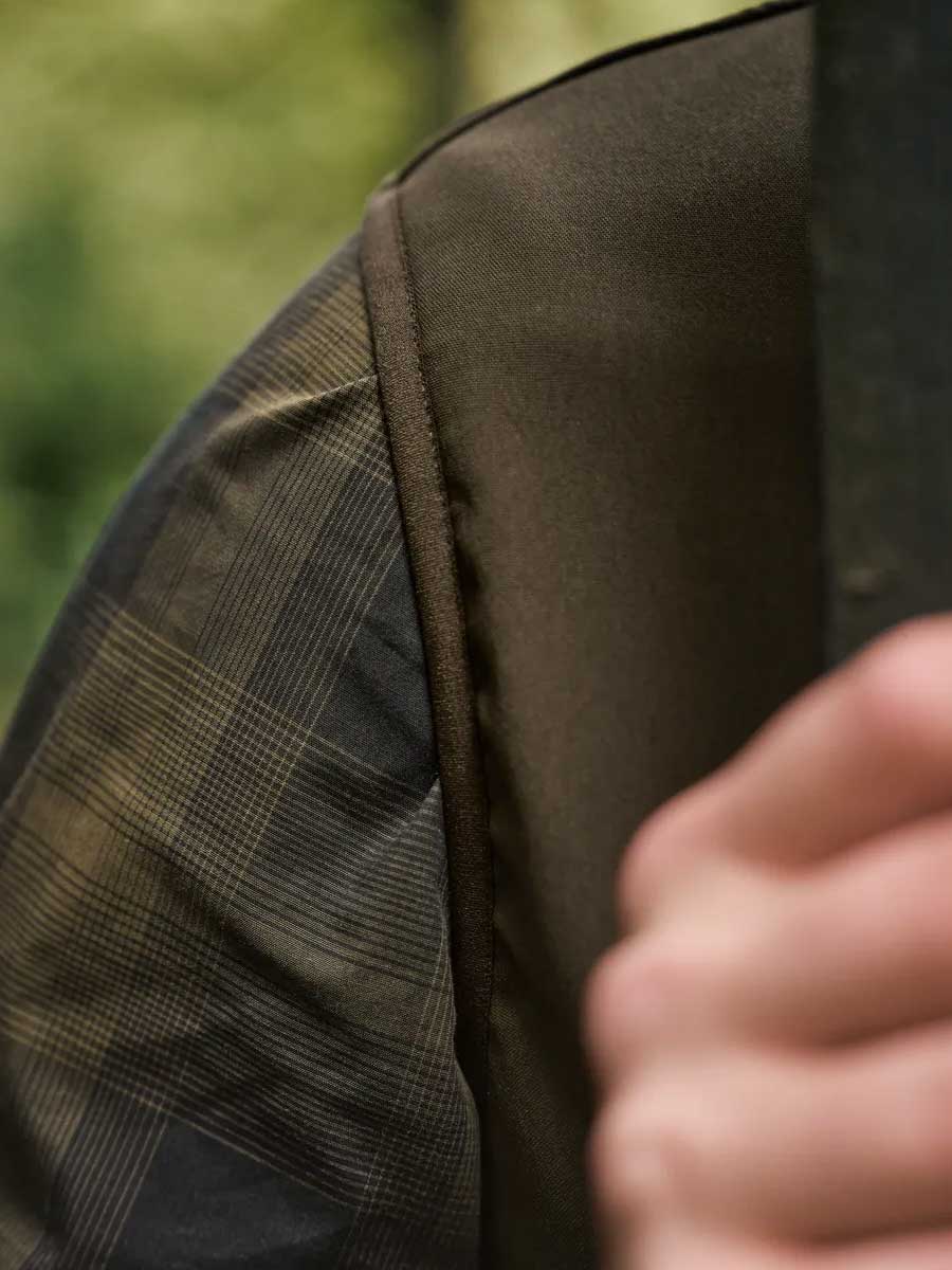 HARKILA Fjell Fleece Waistcoat - Mens - Hunting Green / Willow Green - Image 7