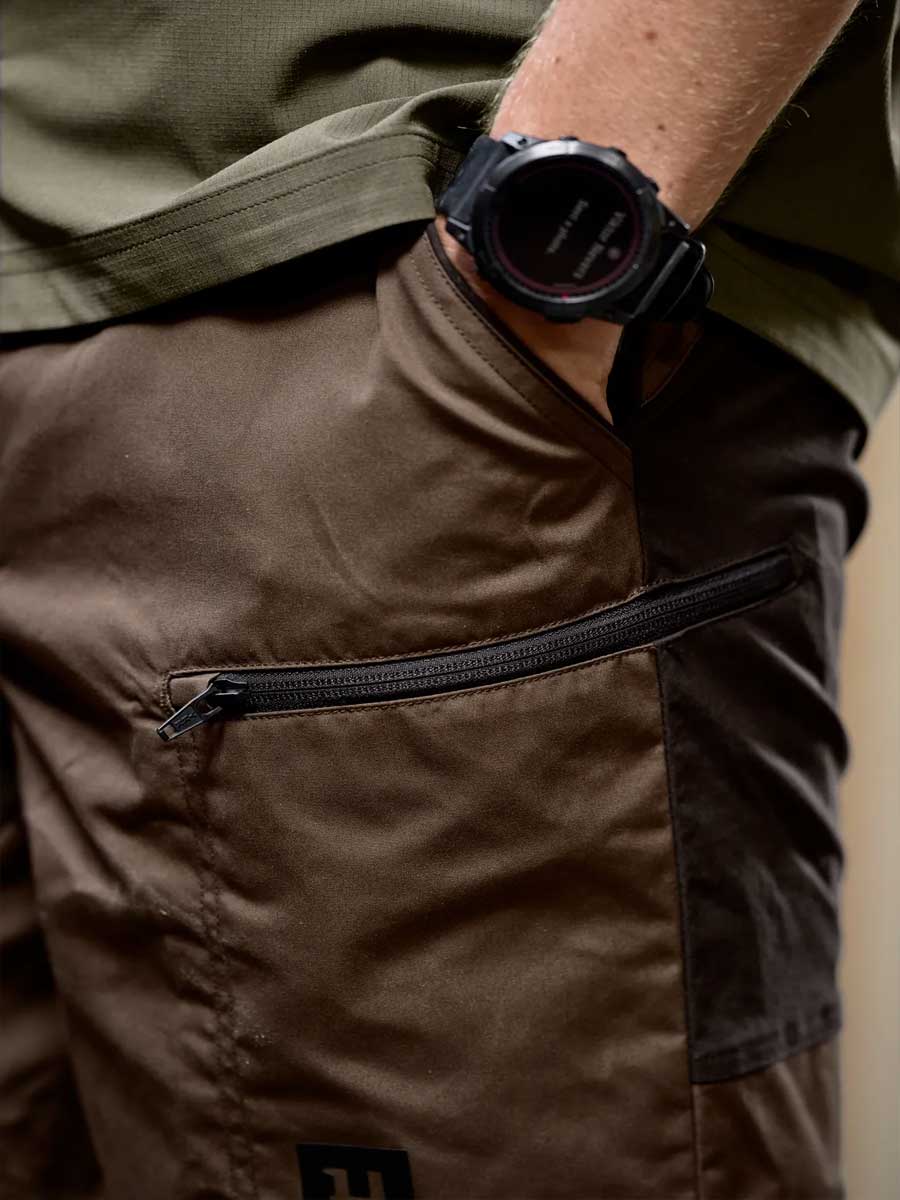 HARKILA Fjell Shorts - Mens - Dark Earth / Shadow Brown - Image 5