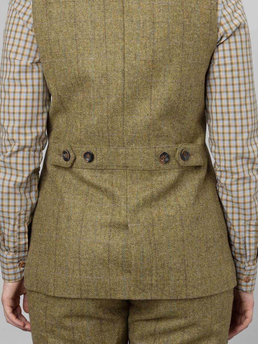 HARKILA Jura Tweed Shooting Waistcoat - Womens - Olive - Image 5