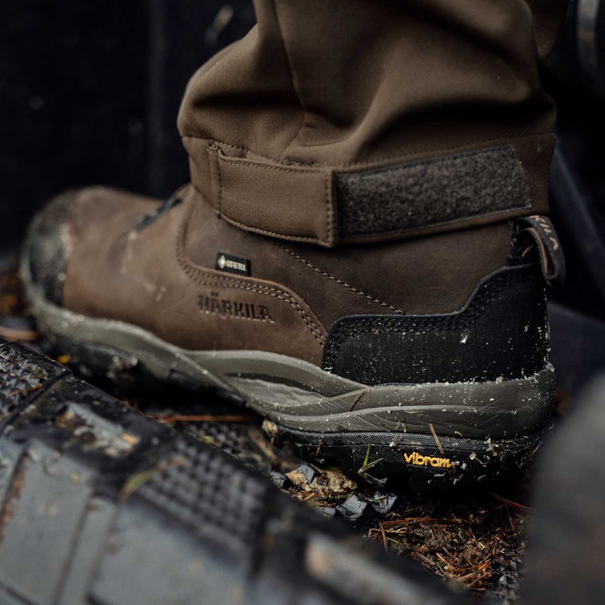 HARKILA Reidmar Low GTX Shoes - Mens - Dark Brown - Image 3