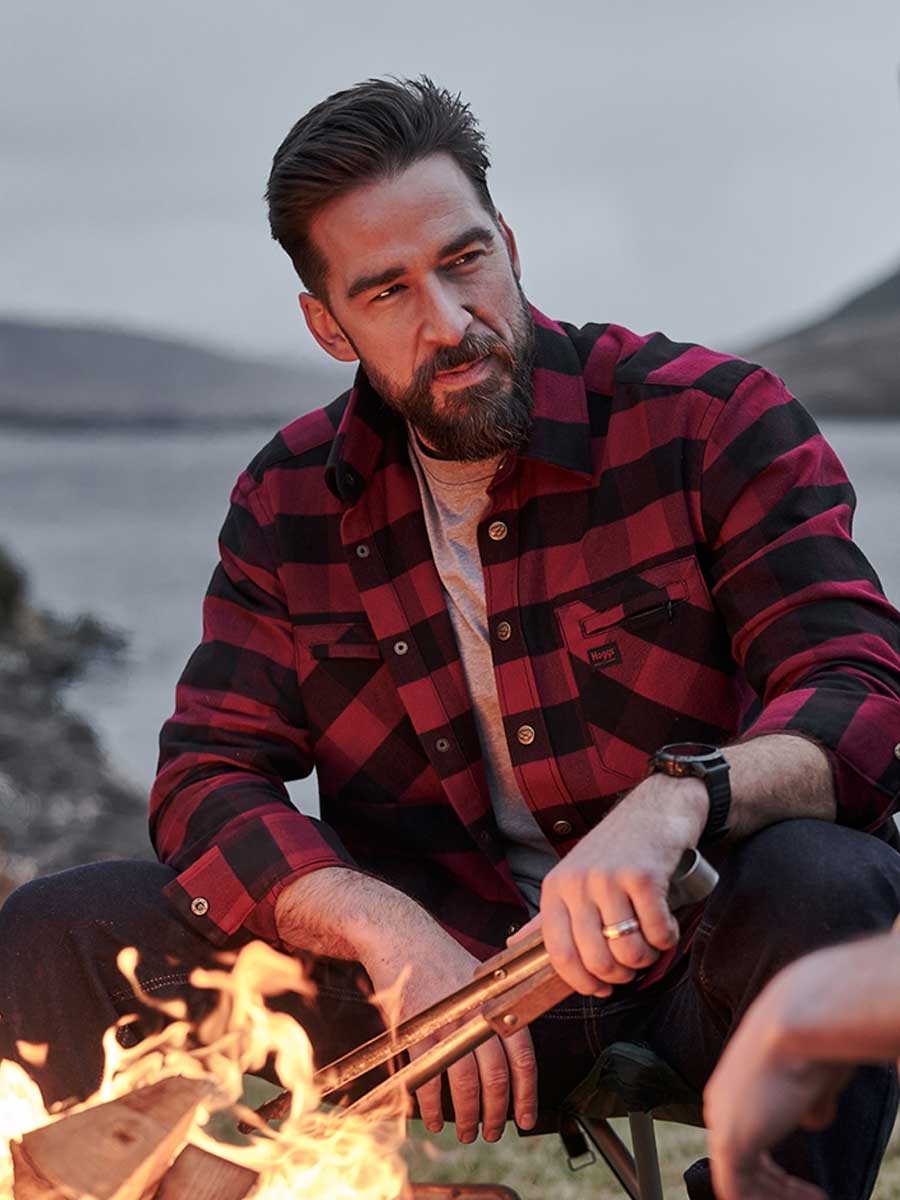 HOGGS OF FIFE Tentsmuir Flannel Shirt - Mens - Red & Black Check - Image 2