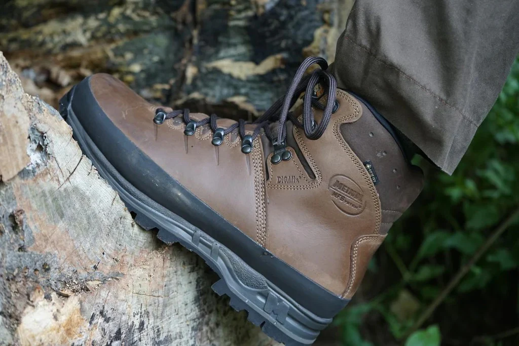 MEINDL Bhutan MFS Gore-Tex Walking Boots - Mens - Dark Brown - Image 2