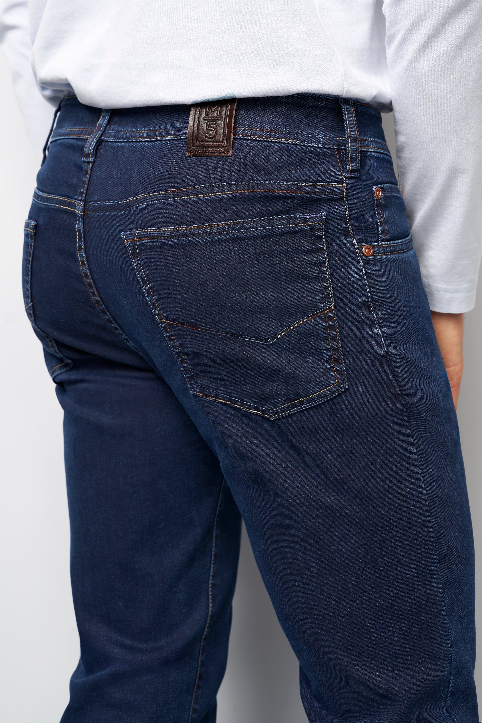 MEYER M5 Jeans – 6283 Modern Fit – Multicolour Stitch Stretch Denim – Blue - Image 2