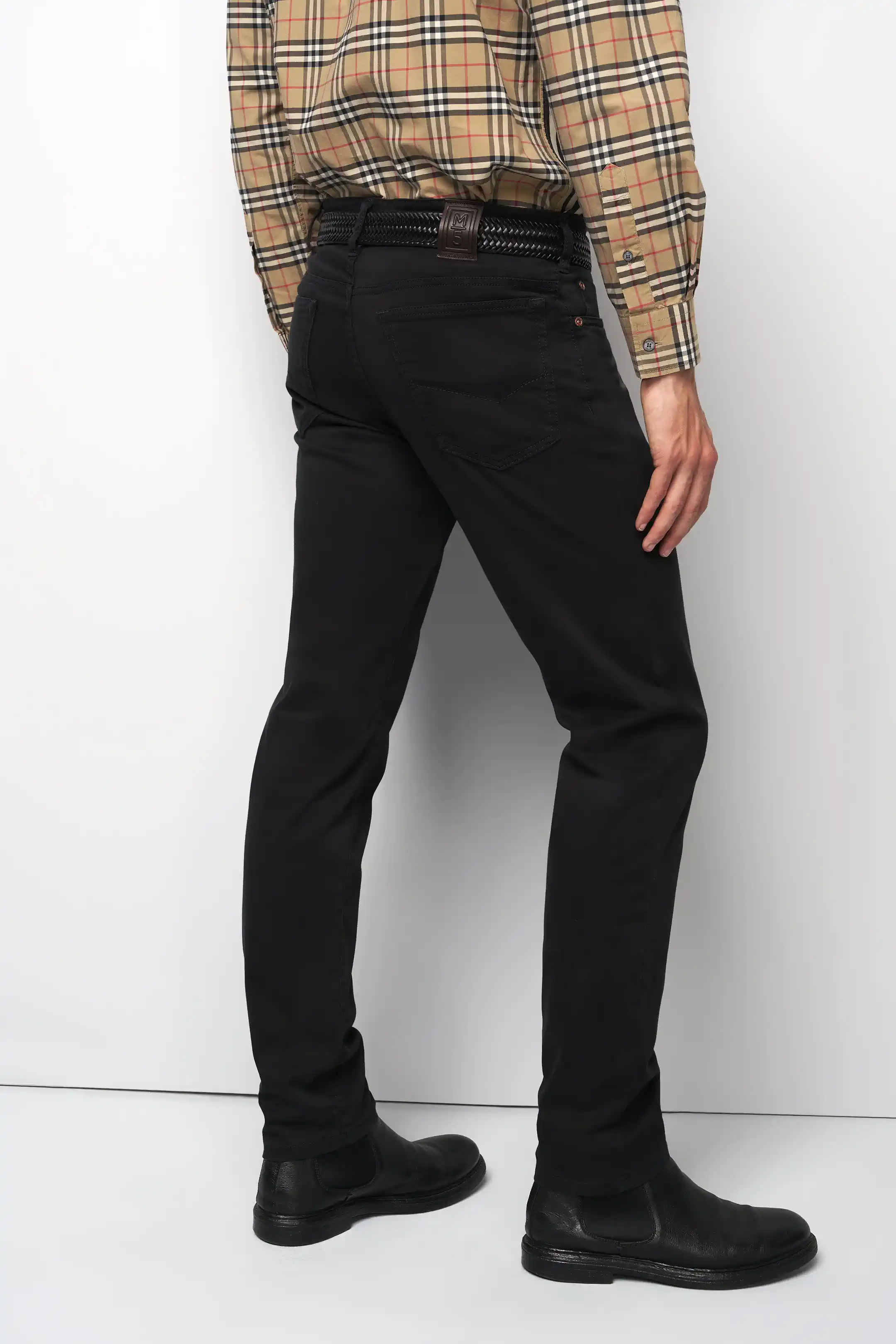 MEYER M5 6106 High Performance Satin Cotton Chinos – Black - Image 3