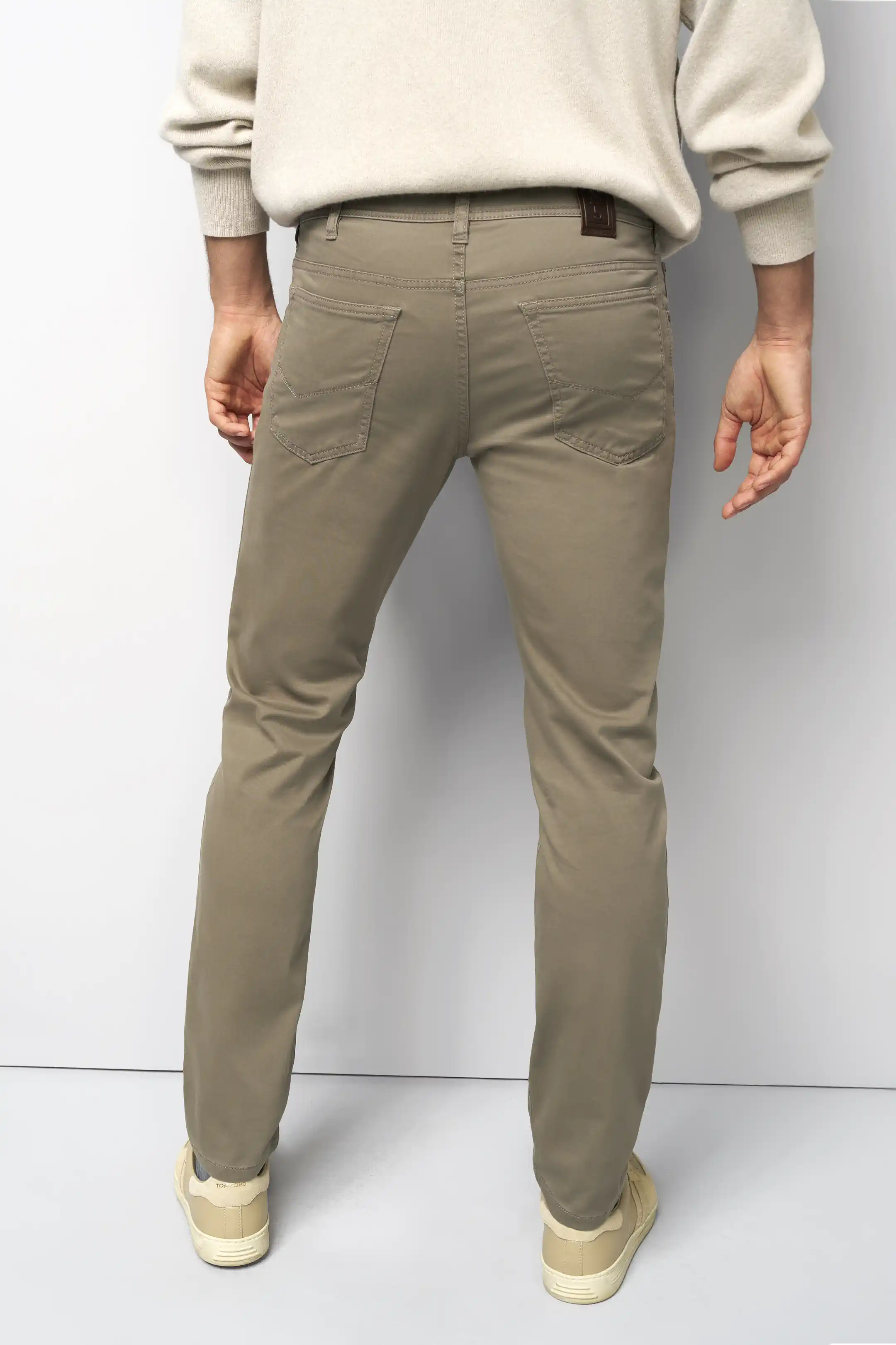 MEYER M5 6106 High Performance Satin Cotton Chinos – Stone - Image 3