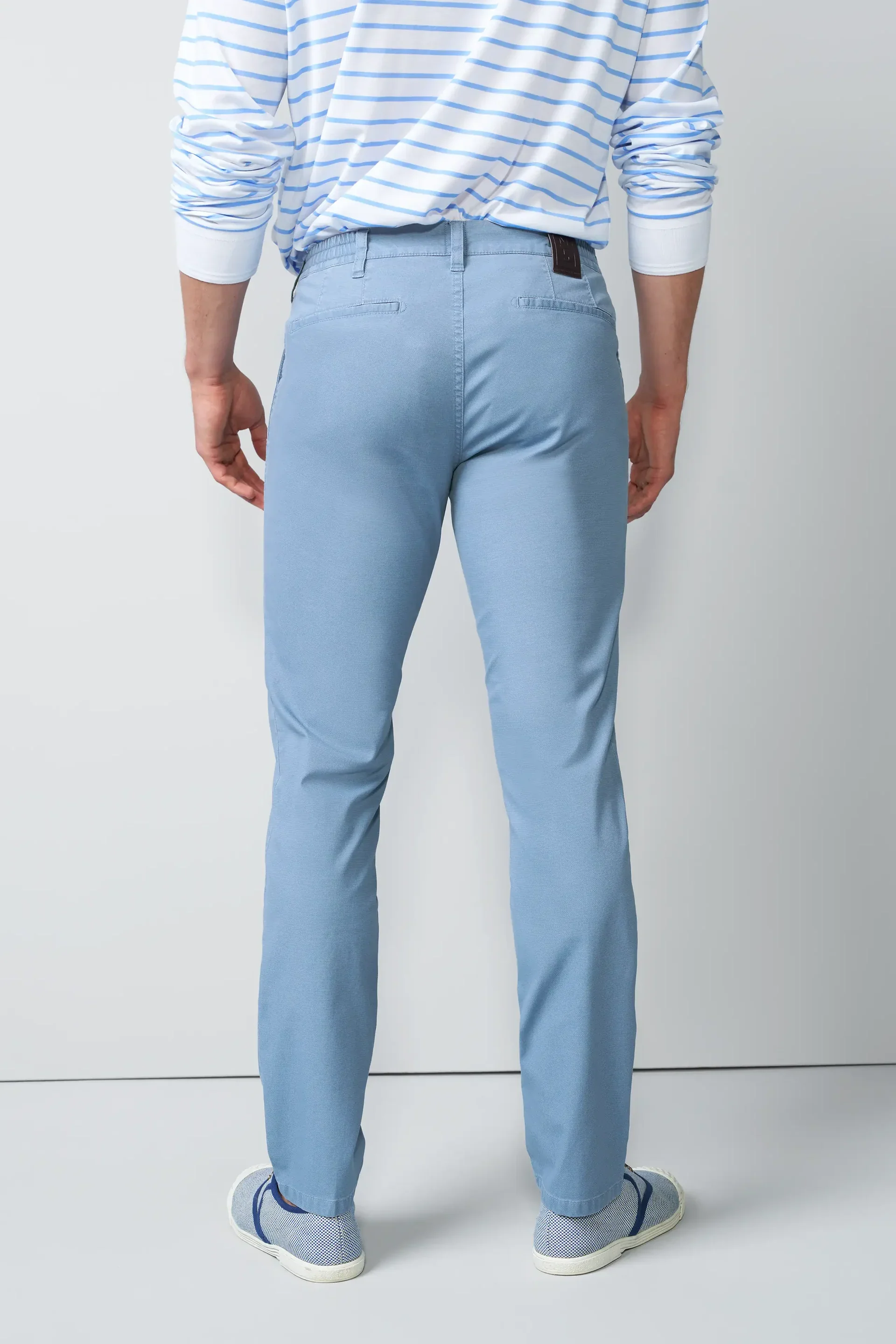 MEYER M5 Move 6025 Micro-Structure Super Stretch Chinos – Blue - Image 3