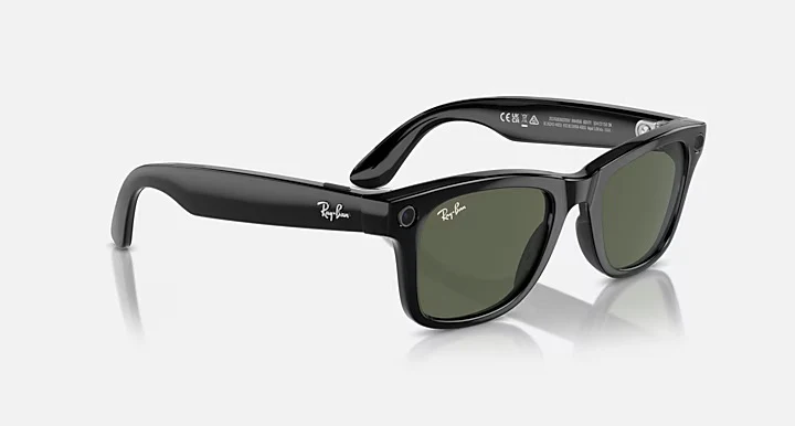 RAY-BAN Meta Wayfarer Smart Sunglasses - Black - Crystal Green Lens - Image 5