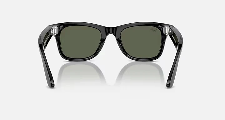 RAY-BAN Meta Wayfarer Smart Sunglasses - Black - Crystal Green Lens - Image 6