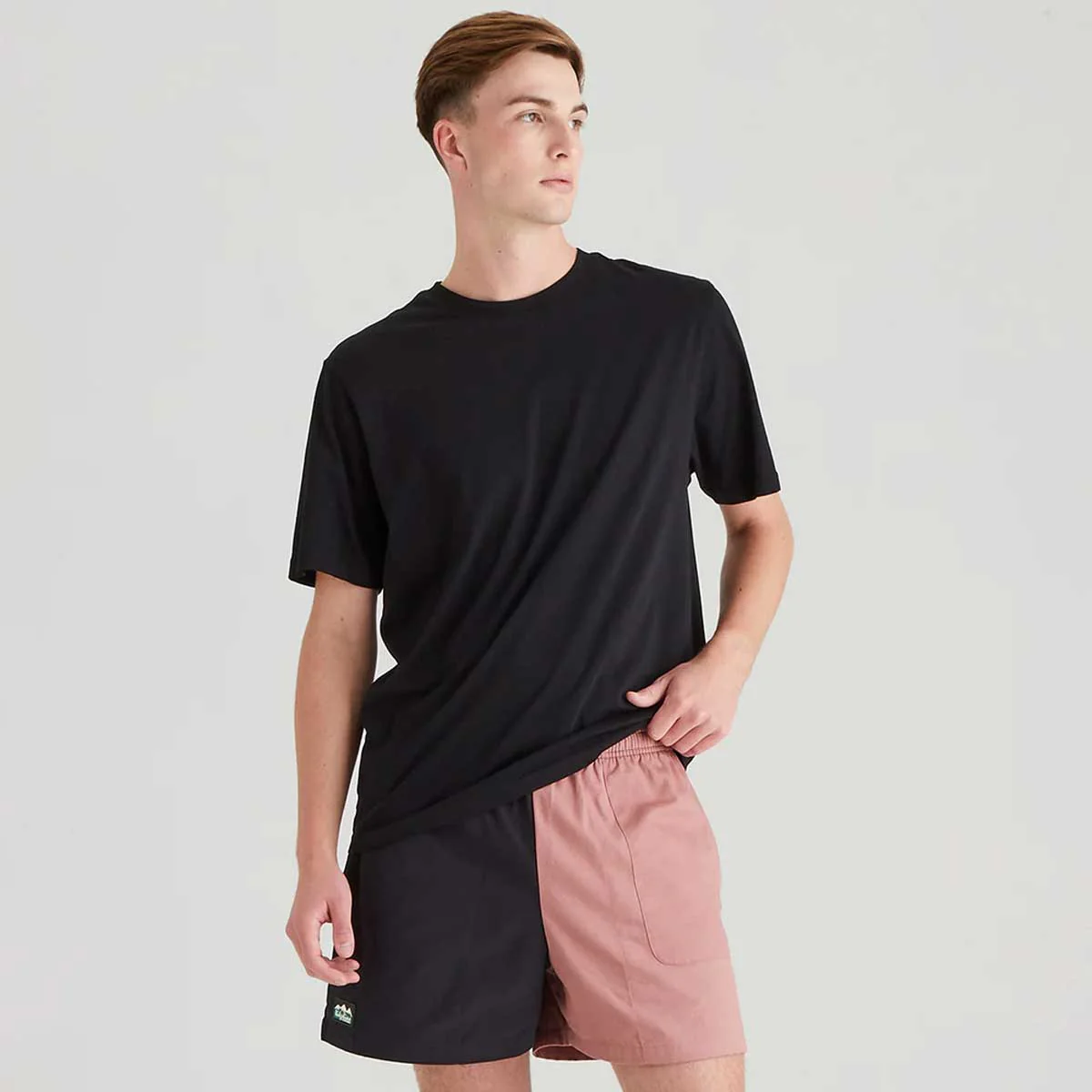 RIDGELINE Hose Down Shorts - Black / Dusky Pink - Image 2