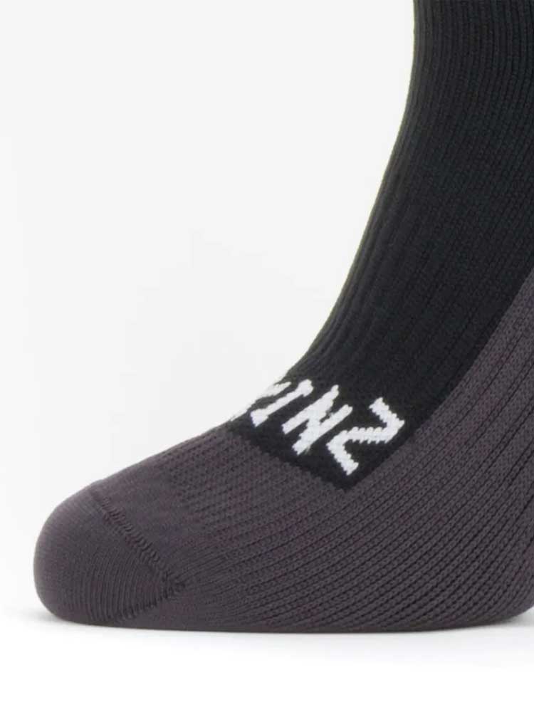 SEALSKINZ Worstead Waterproof Cold Weather Knee Length Socks - Black - Image 3