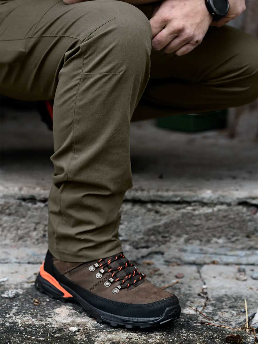 SEELAND Beech Trousers - Mens - Grape Leaf - Image 5