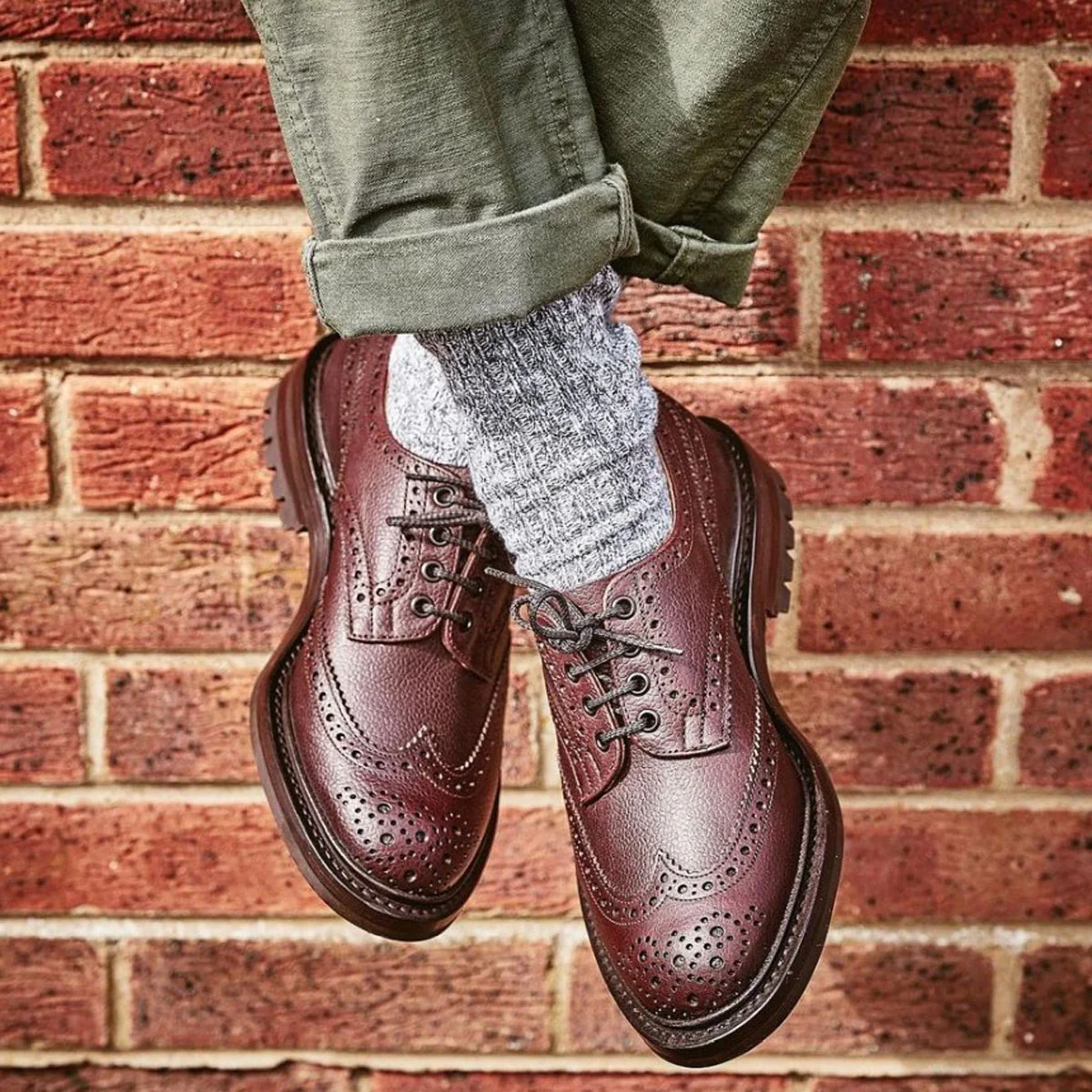 TRICKER'S Ilkley Country Brogue Shoes - Mens Commando Sole - Brown Zug Grain - Image 2