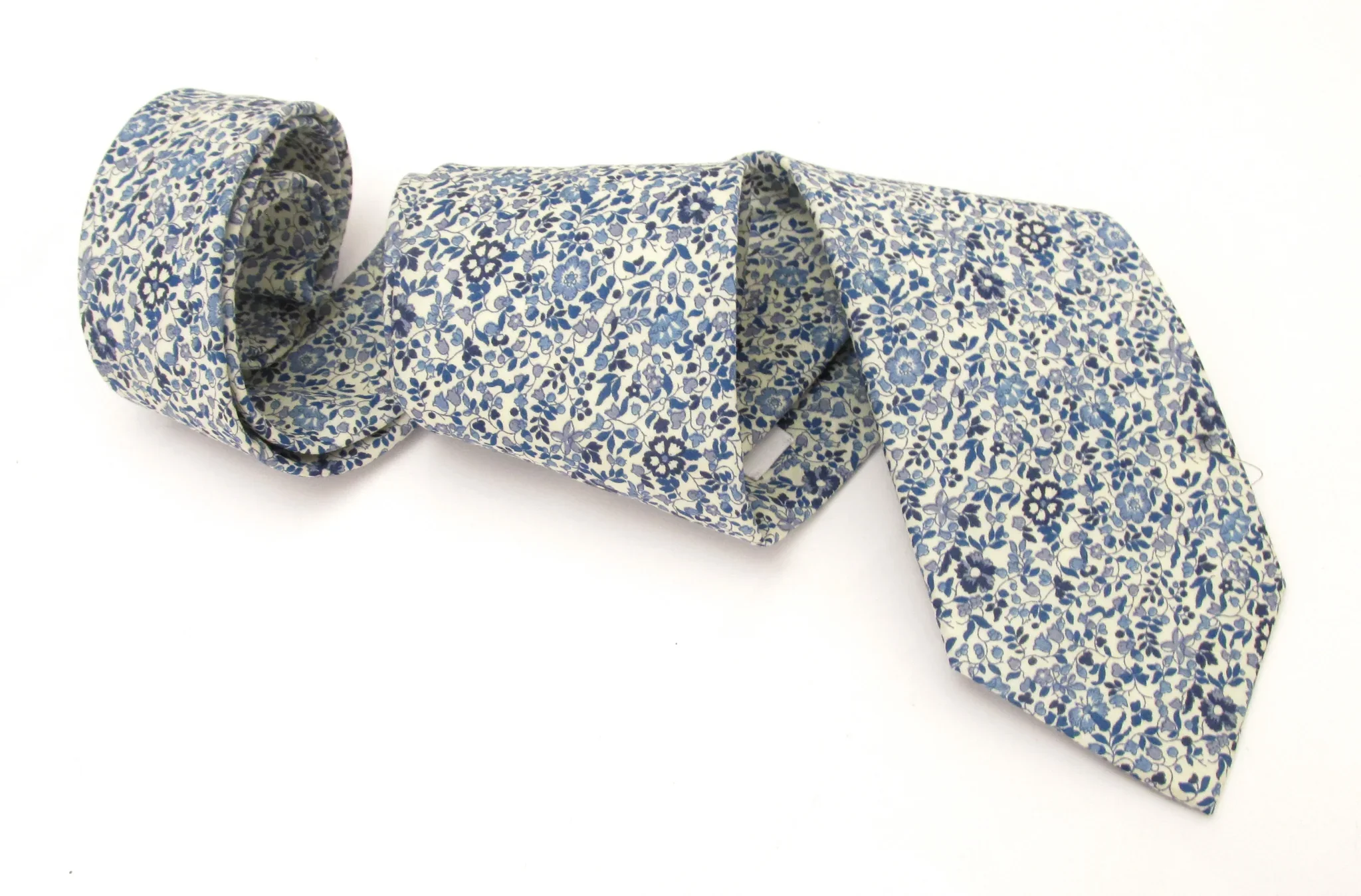 VAN BUCK Liberty Print Cotton Tie & Pocket Square - Katie & Millie Blue - Image 4
