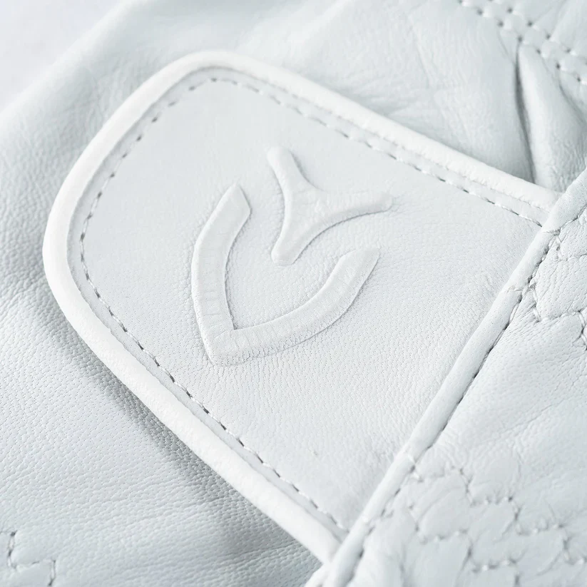 VESSEL Lux Cabretta Leather Golf Glove - Pebbled White - Image 2