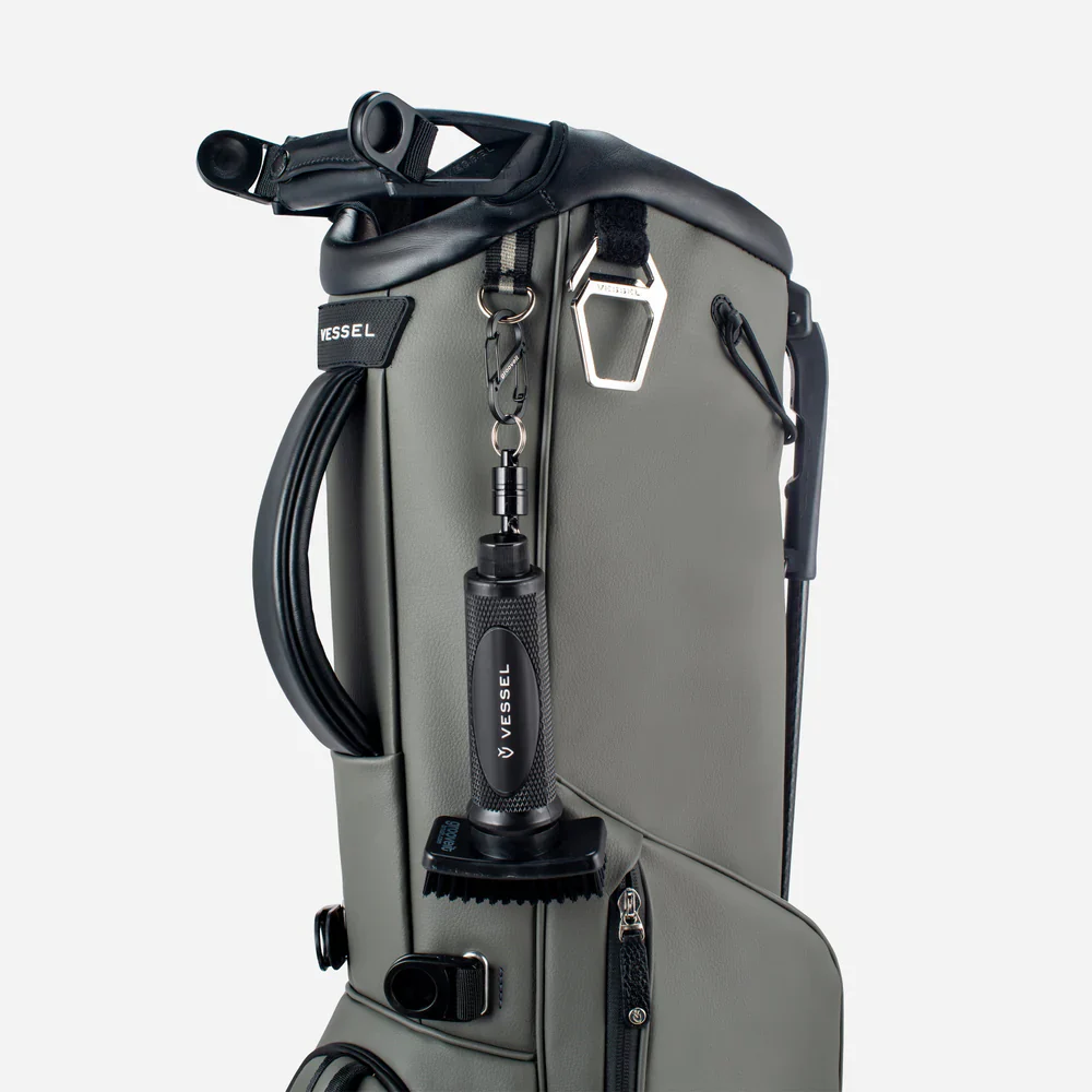VESSEL x GrooveIt Golf Club Brush - Image 3