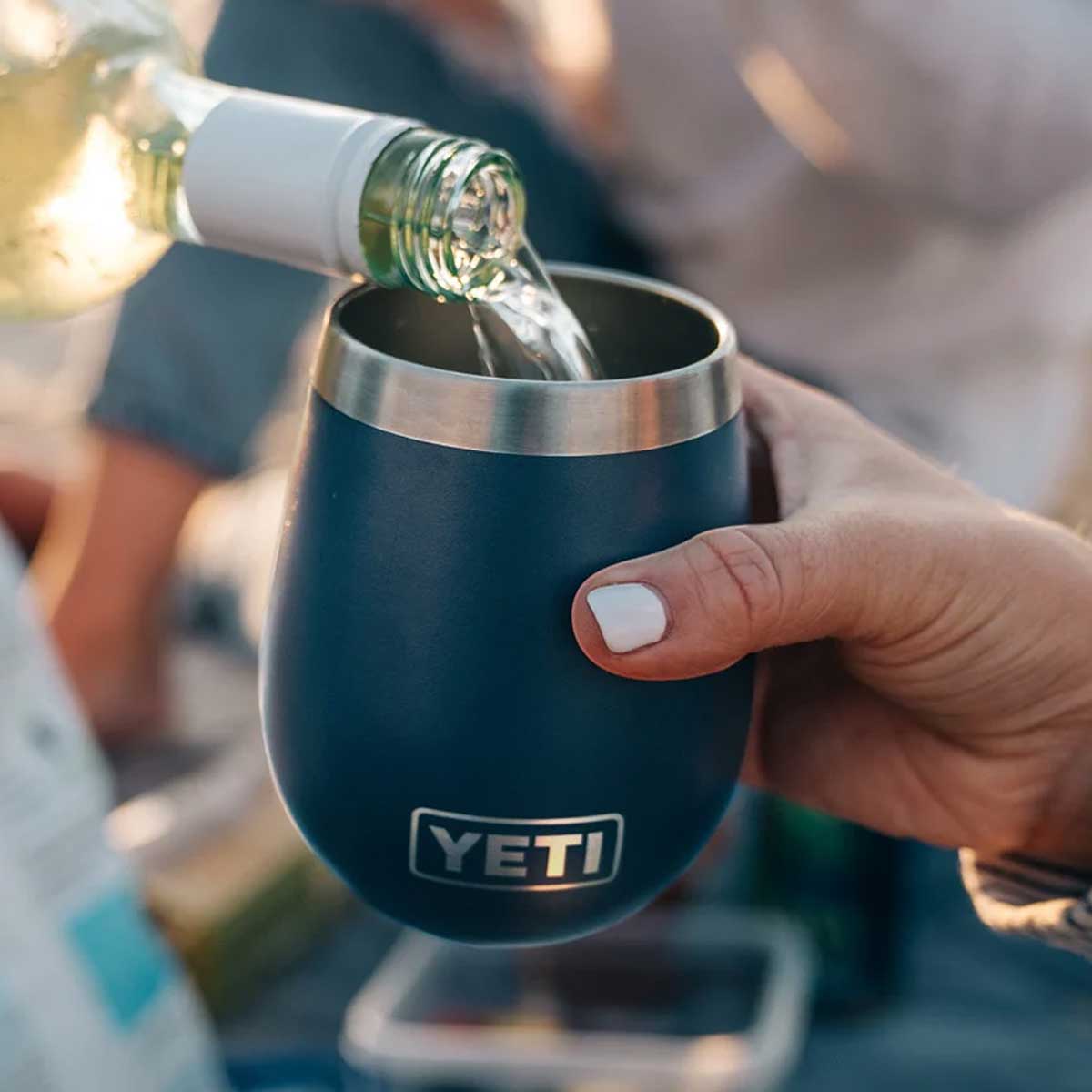 YETI Rambler 10 OZ (296ml) Wine Tumbler With Magslider Lid - Navy - Image 2