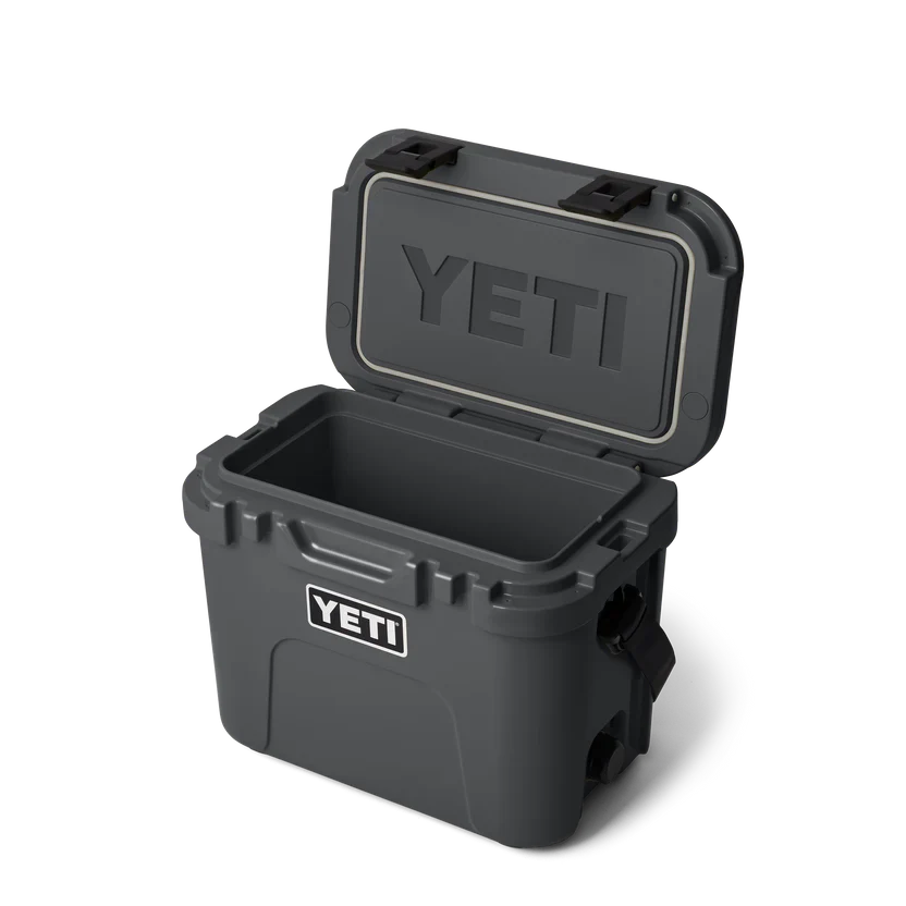 YETI Roadie 15 Cooler Box - Charcoal - Image 6
