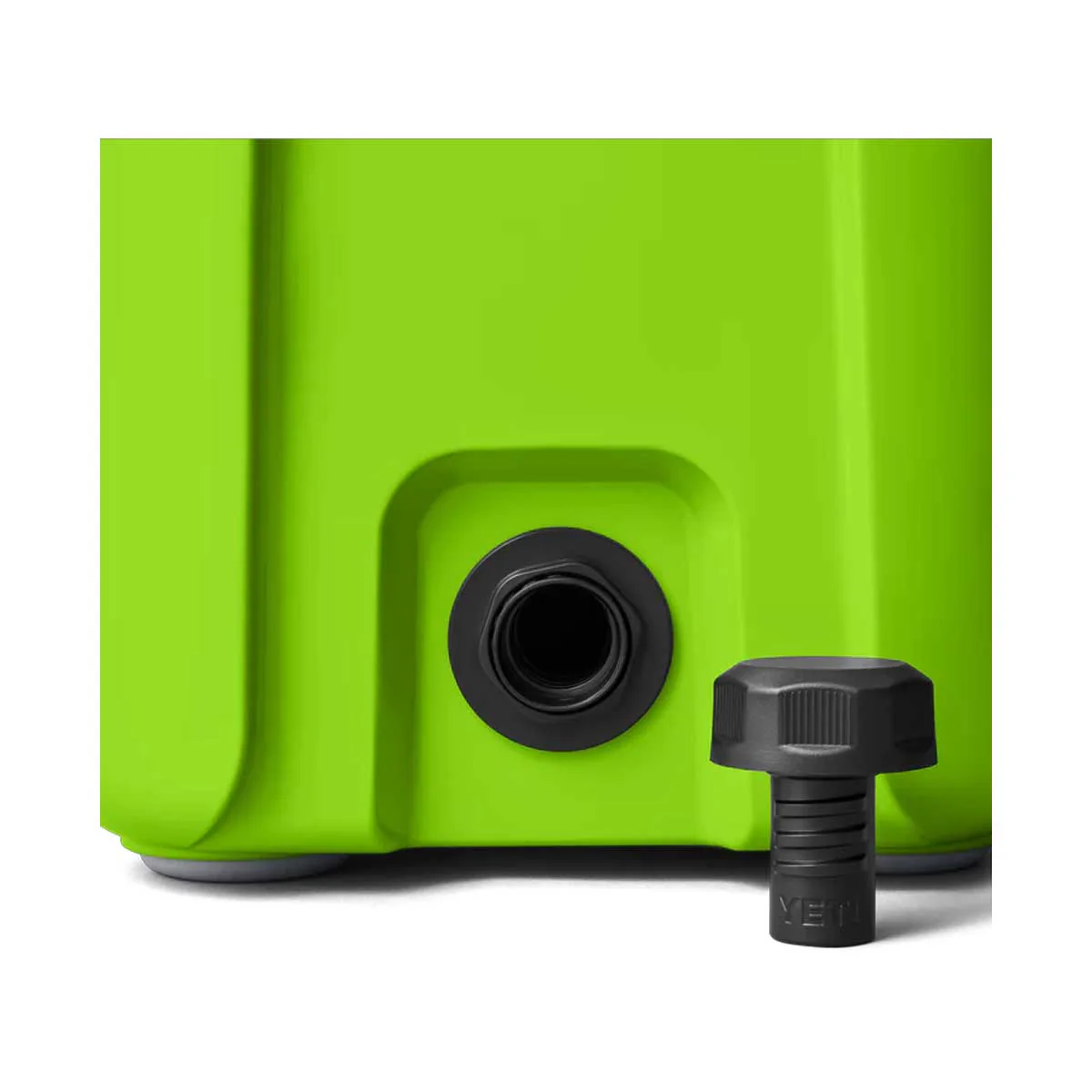 YETI Roadie 15 Cooler Box - Venom - Image 6