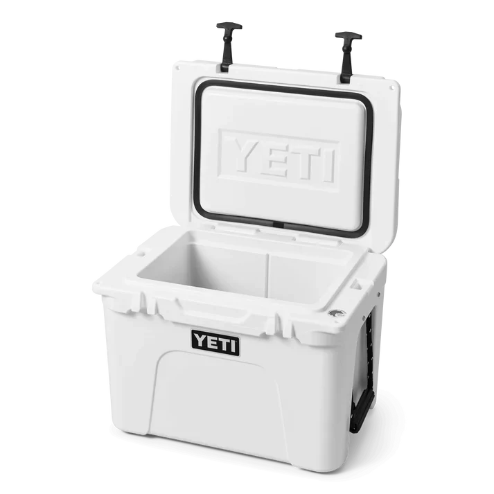 YETI Tundra 35 Heavy Duty Cooler Box - White - Image 4